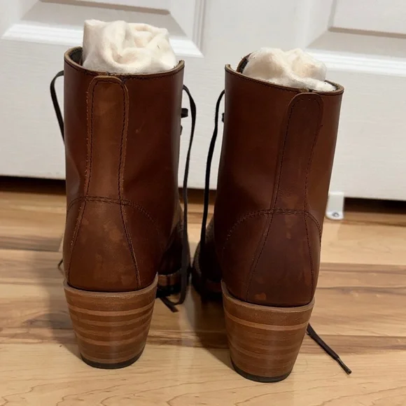 Red Wing Shoes Leather Ankle Boots - Picture 3 of 8